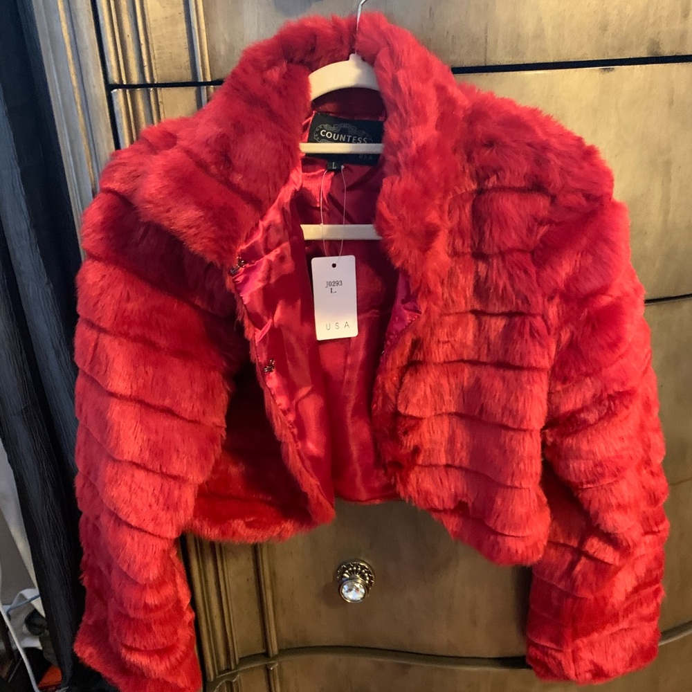 Red crop faux fur jacket